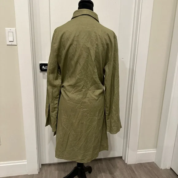 H&M beautiful wrap over dress. Size L. Color - Khaki green - Picture 3 of 5